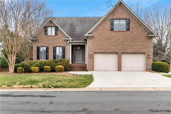 $685,000 | 157 Cedar Lane, Bermuda Run, NC 27006
