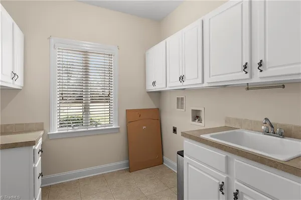 $685,000 | 157 Cedar Lane, Bermuda Run, NC 27006