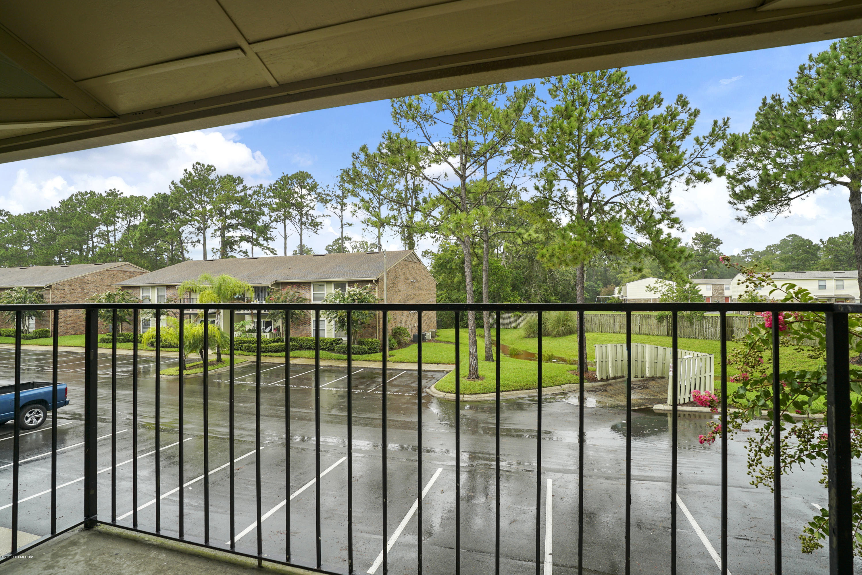 3737 Loretto Road, Unit 708 Jacksonville, FL 32223 - Photo 18 of 19 a view of a balcony