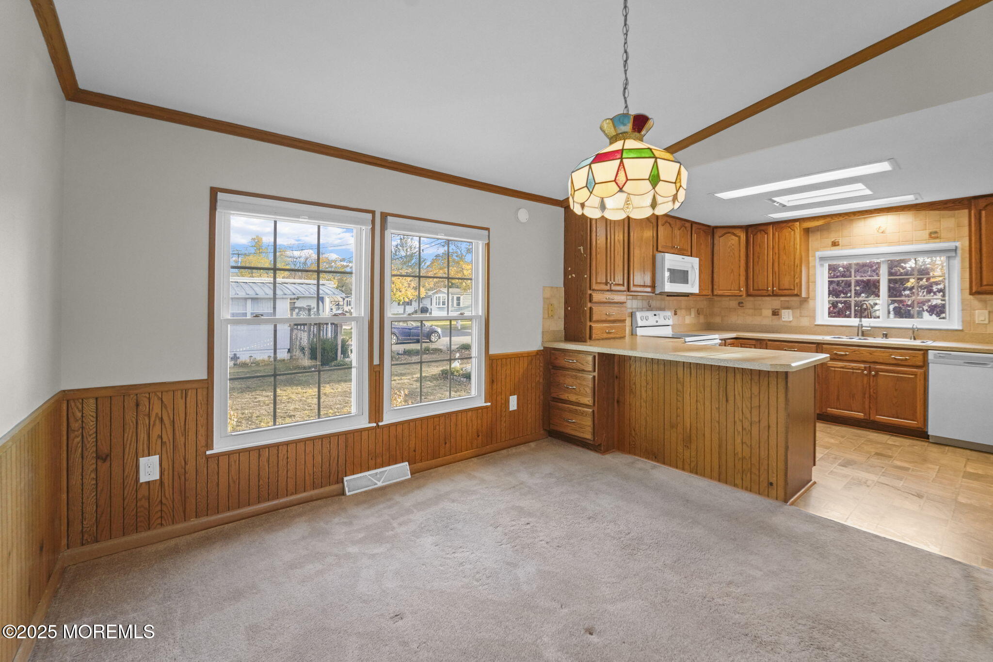 7 Longview Trail Cream Ridge, NJ 08514 - Photo 14 of 56 41-web-or-mls-DSC07802