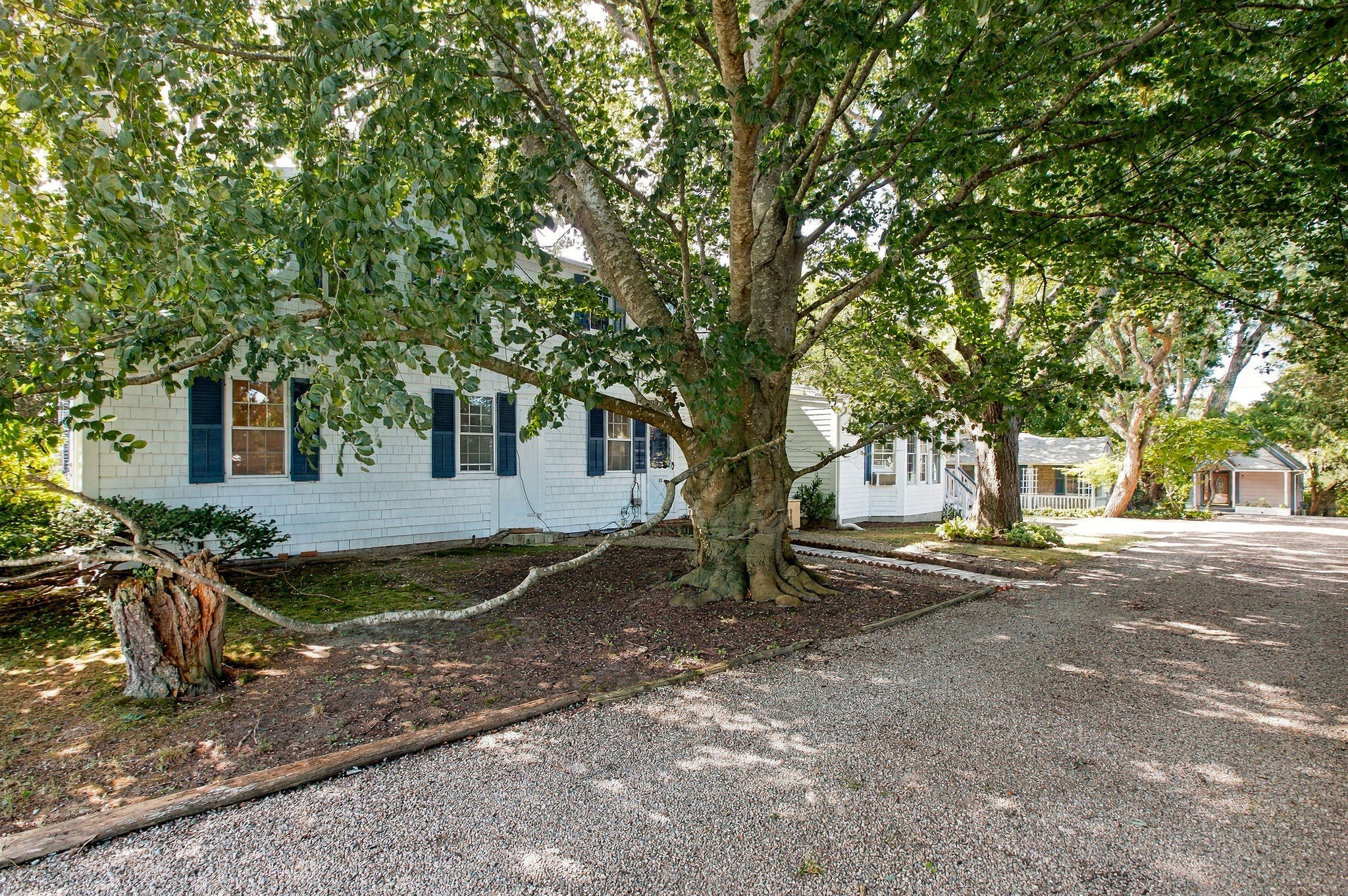 25 Craigville Beach Road Barnstable, MA 02601 - Photo 2 of 92 25CraigvilleBeachRd-002.1