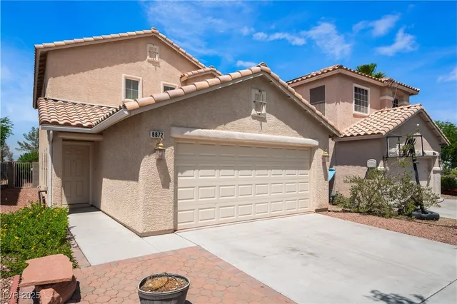 $2,000 | 8872 West Perfect Diamond Court, Las Vegas, NV 89129