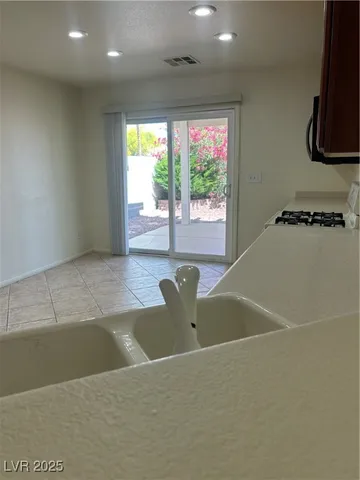 $2,000 | 8872 West Perfect Diamond Court, Las Vegas, NV 89129