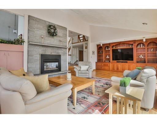 32 Newcomb Road Stoneham, MA 02180 - Photo 9 of 30 Gallery Image 9