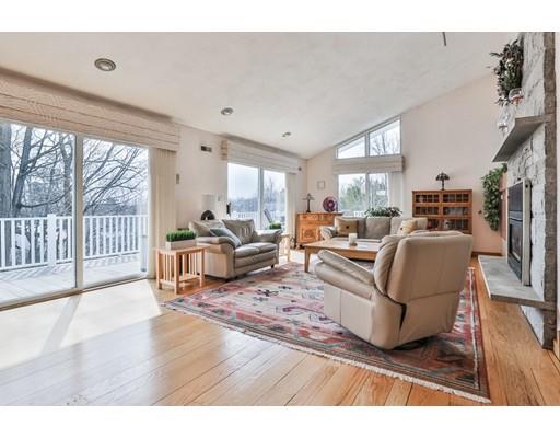 32 Newcomb Road Stoneham, MA 02180 - Photo 10 of 30 Gallery Image 10