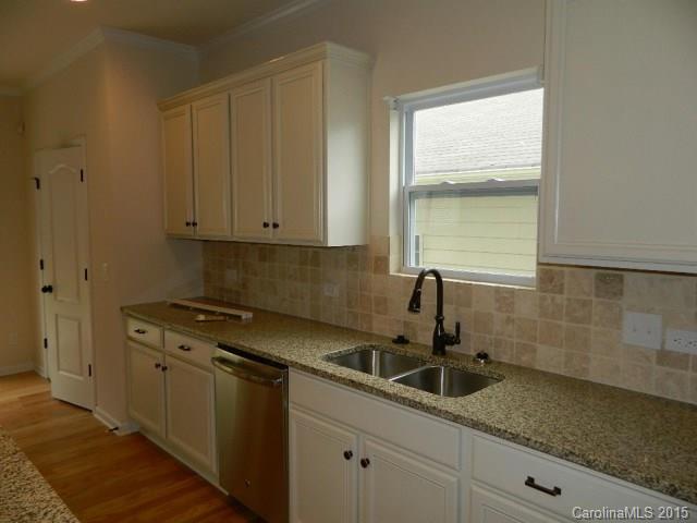 1536 Spring Blossom Trail, Unit SITE 40 Fort Mill, SC 29708 - Photo 3 of 20 Gallery Image 3