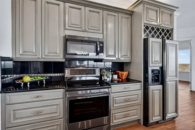 $850,000 | 101 Diamond Pointe Loop, Unit 5N, Denison, TX 75020