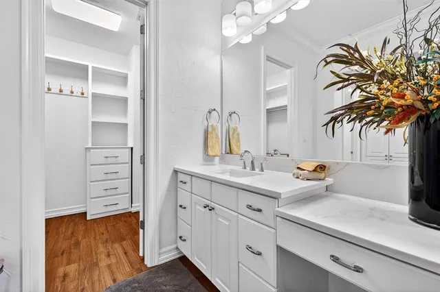 $850,000 | 101 Diamond Pointe Loop, Unit 5N, Denison, TX 75020