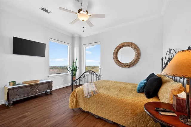 $850,000 | 101 Diamond Pointe Loop, Unit 5N, Denison, TX 75020