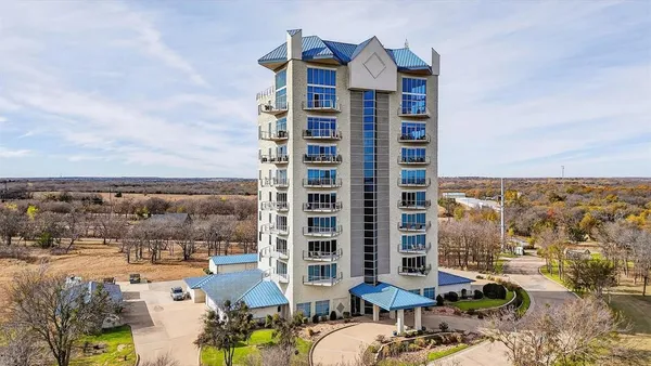 $789,000 | 101 Diamond Pointe Loop, Unit 5N, Denison, TX 75020