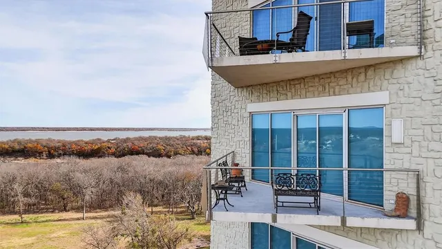 $850,000 | 101 Diamond Pointe Loop, Unit 5N, Denison, TX 75020