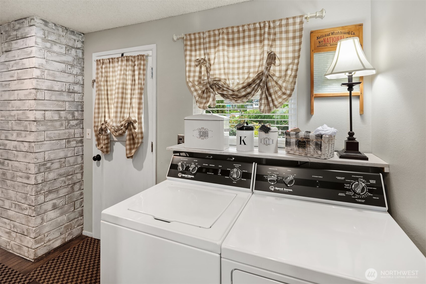 22423 3rd Avenue Southeast Bothell, WA 98021 - Photo 18 of 38