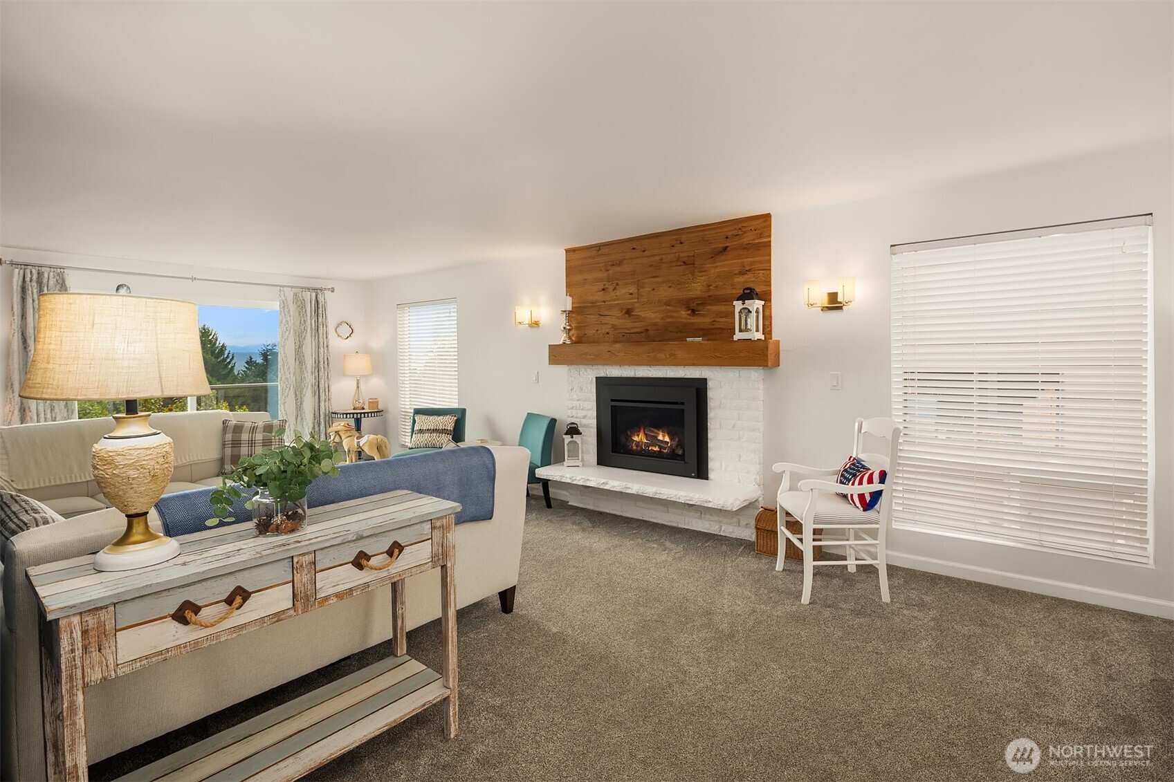 22423 3rd Avenue Southeast Bothell, WA 98021 - Photo 2 of 38