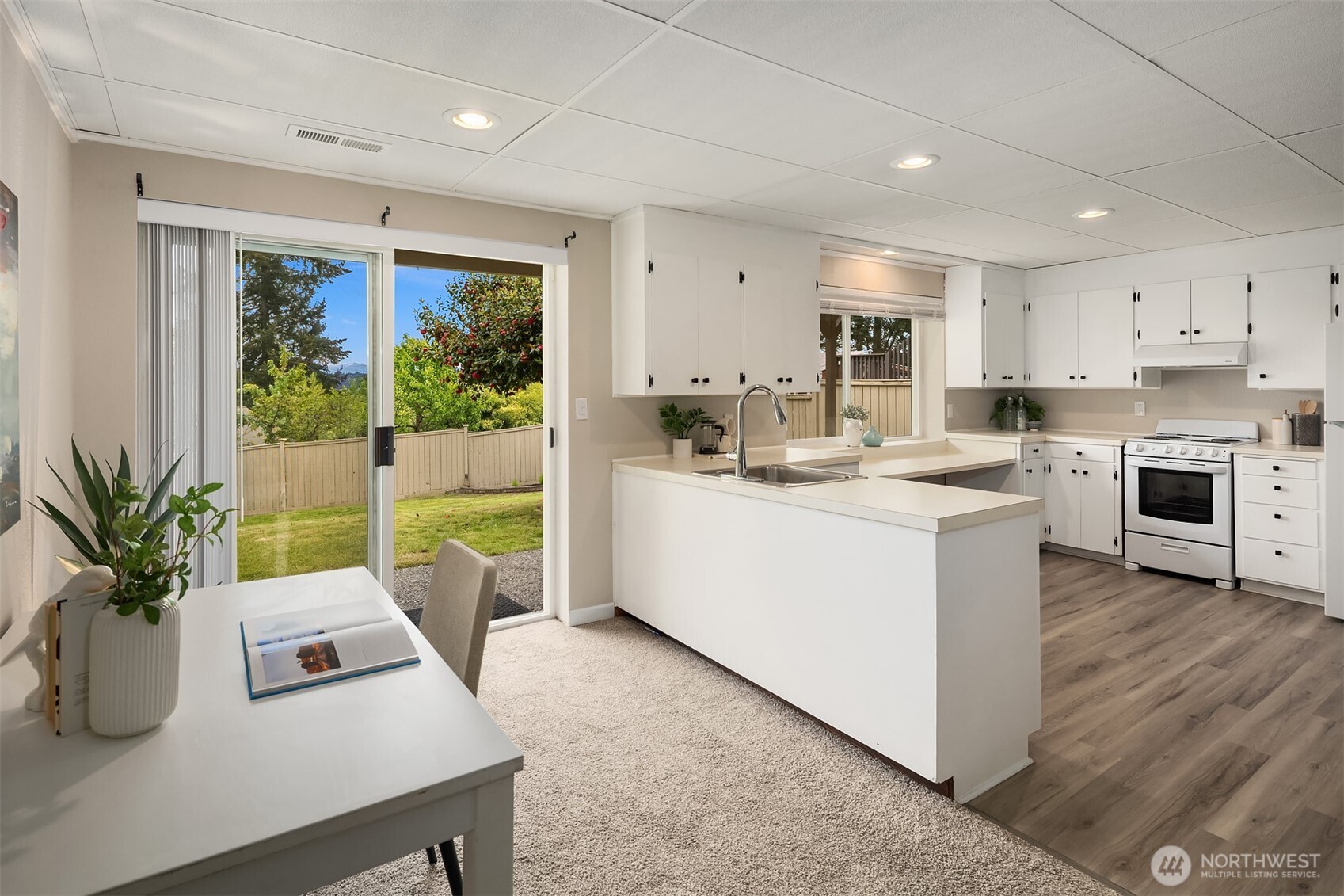 22423 3rd Avenue Southeast Bothell, WA 98021 - Photo 26 of 38