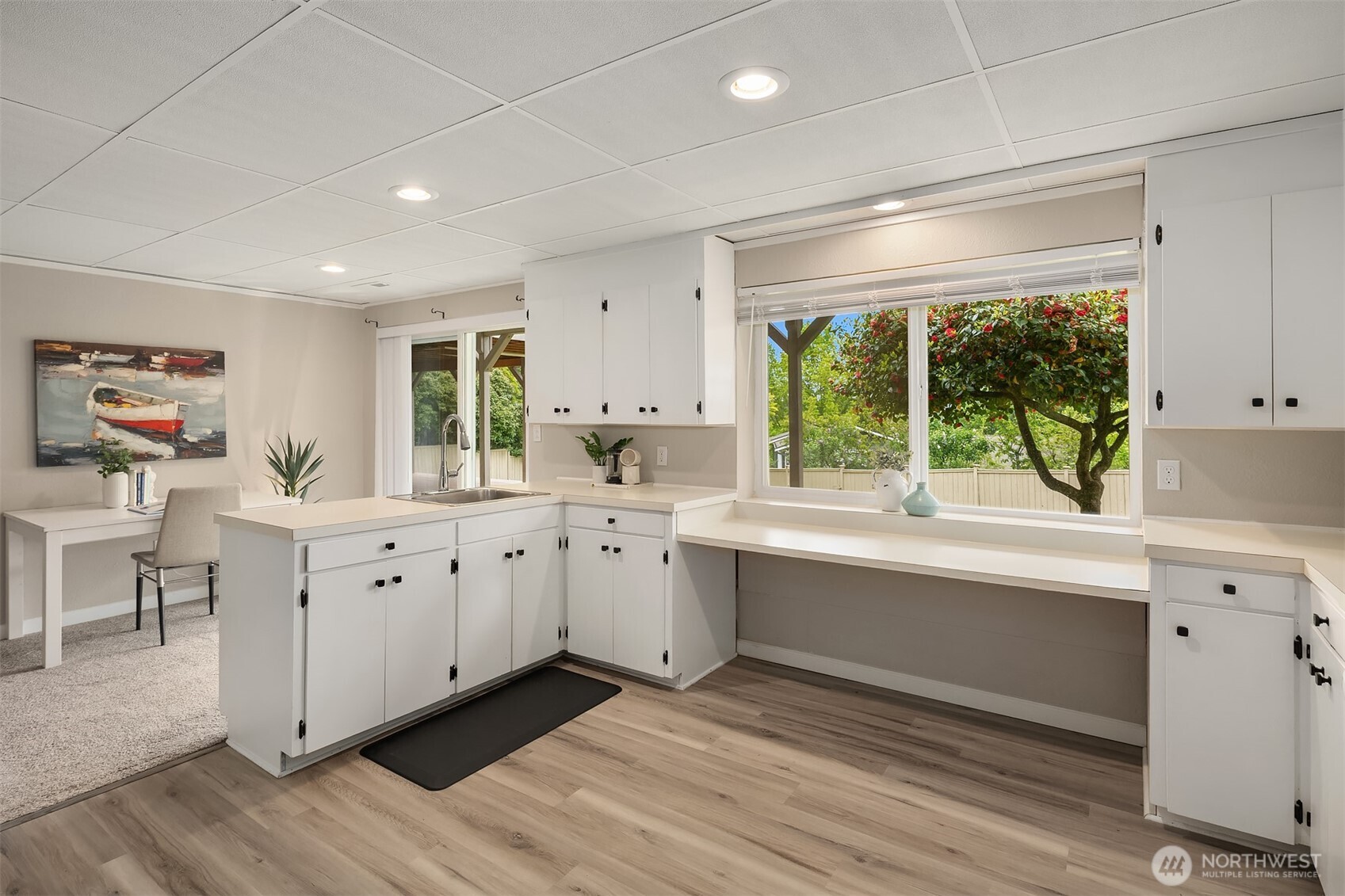 22423 3rd Avenue Southeast Bothell, WA 98021 - Photo 32 of 38