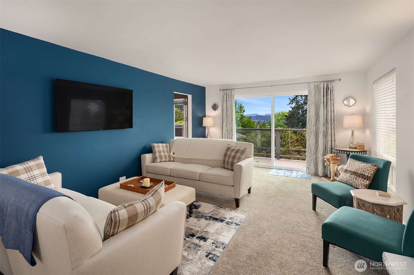 22423 3rd Avenue Southeast Bothell, WA 98021 - Photo 4 of 38