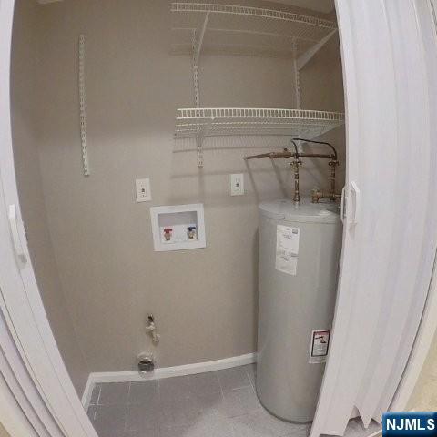 71 Gordon Street Ridgefield Park, NJ 07660 - Photo 14 of 20 a bathroom with a bathtub