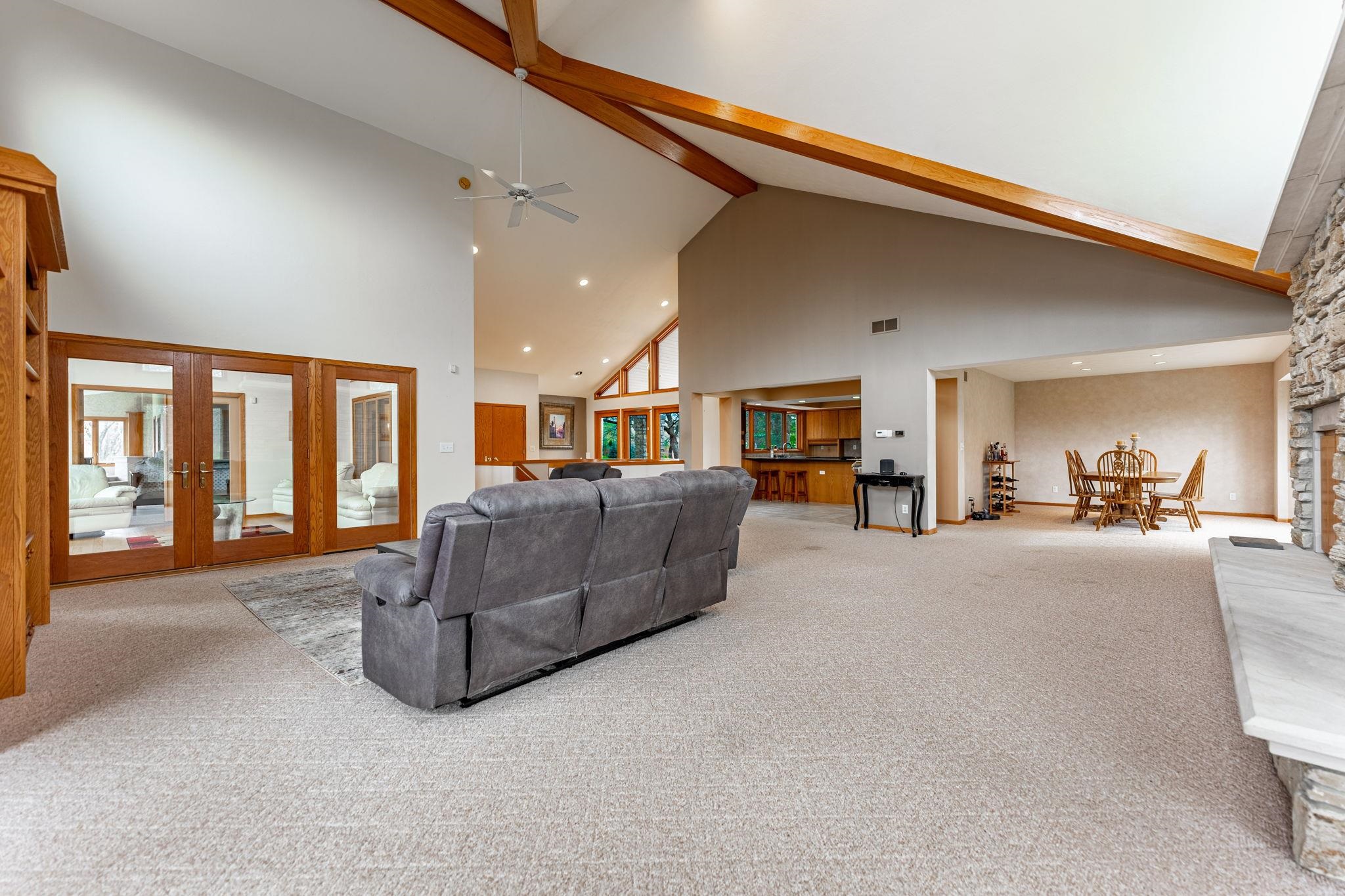 8634 North Kilbuck Road Monroe Center, IL 61052 - Photo 10 of 50 a living room with furniture and large windows