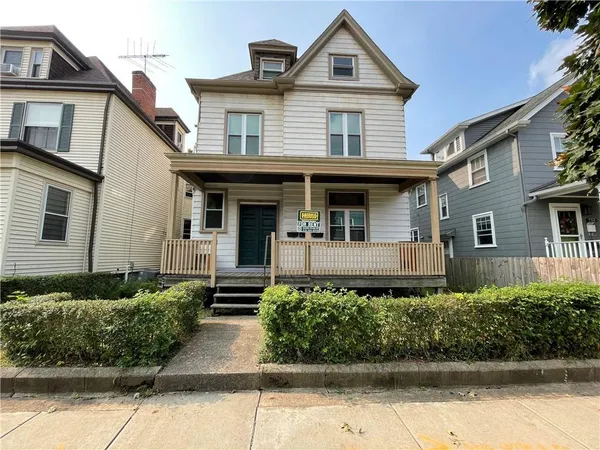 $750 | 120 1st Street, Unit 3, Aspinwall, PA 15215