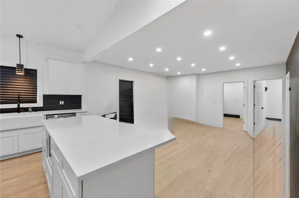 $649,900 | 106 Bouvier Avenue, Lincoln, RI 02838