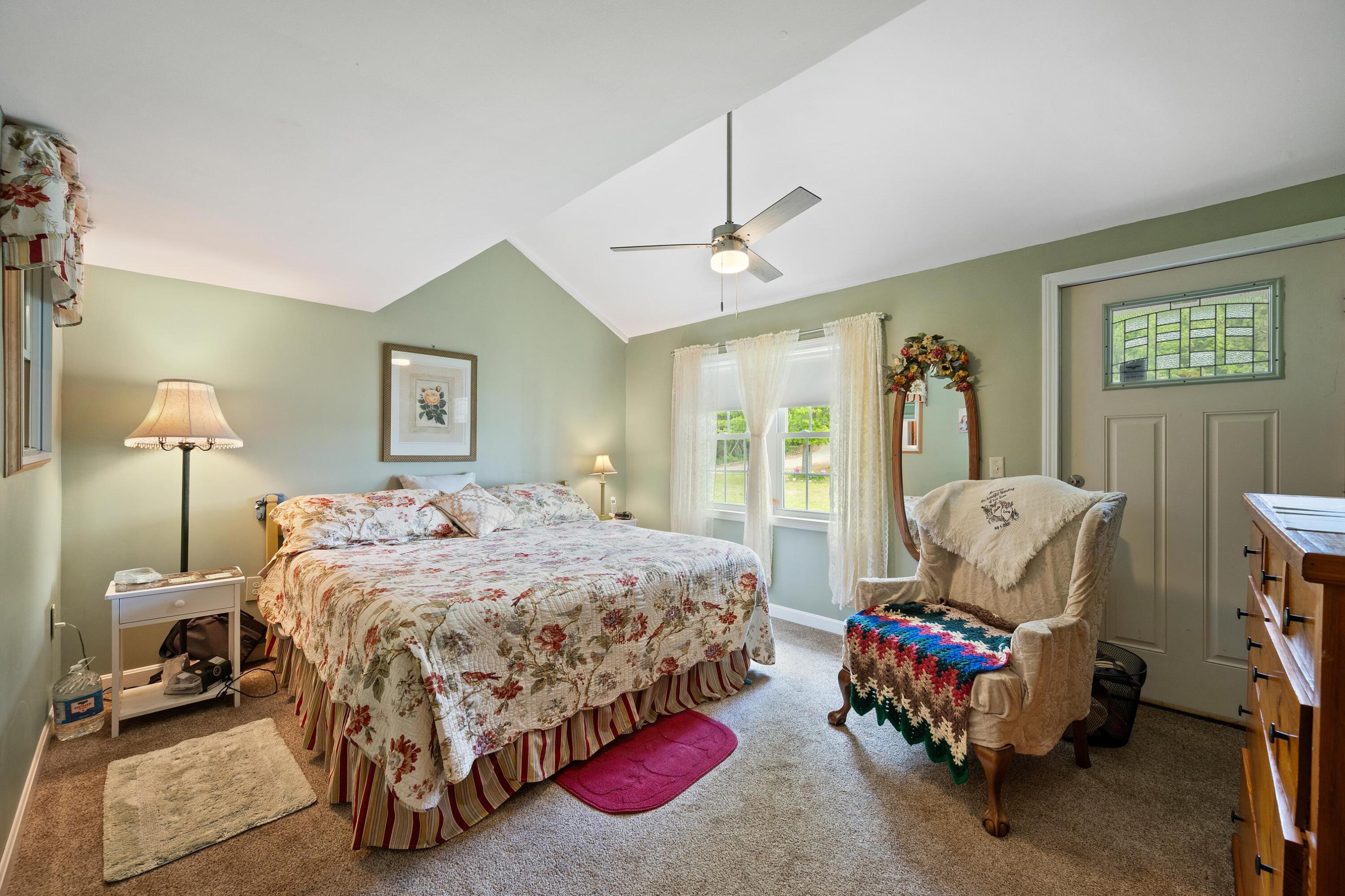 212 Sibley Road Burlington, ME 04417 - Photo 21 of 41 4hxsx5v52w