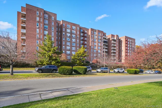 $99,999 | 245 Rumsey Road, Unit 2X, Yonkers, NY 10701