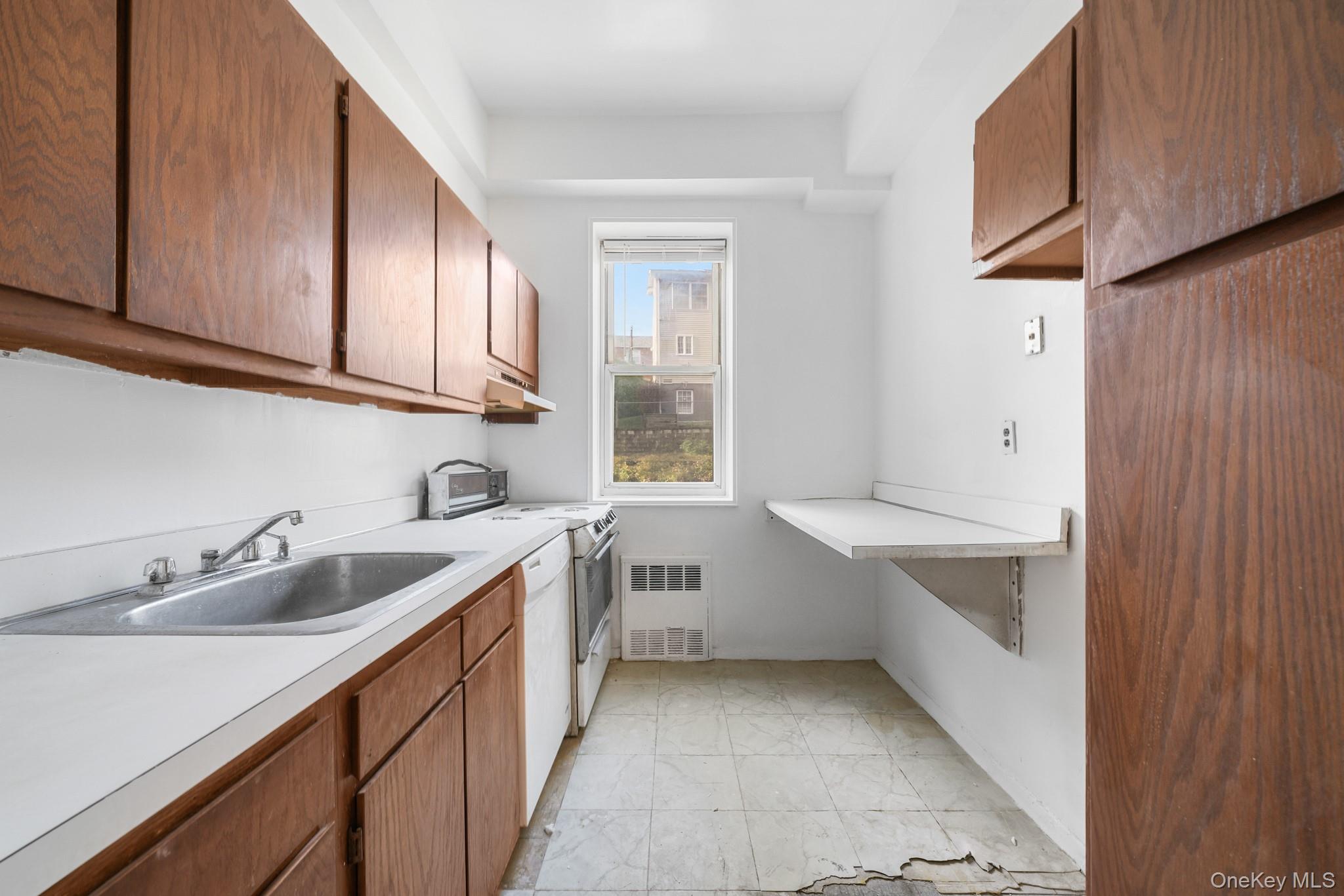 245 Rumsey Road, Unit 2X Yonkers, NY 10701 - Photo 5 of 17 In Need of Complete Renovation