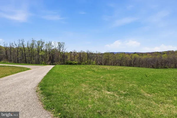 $1,000,000 | 5303 Stambaugh Road, Spring Grove, PA 17362