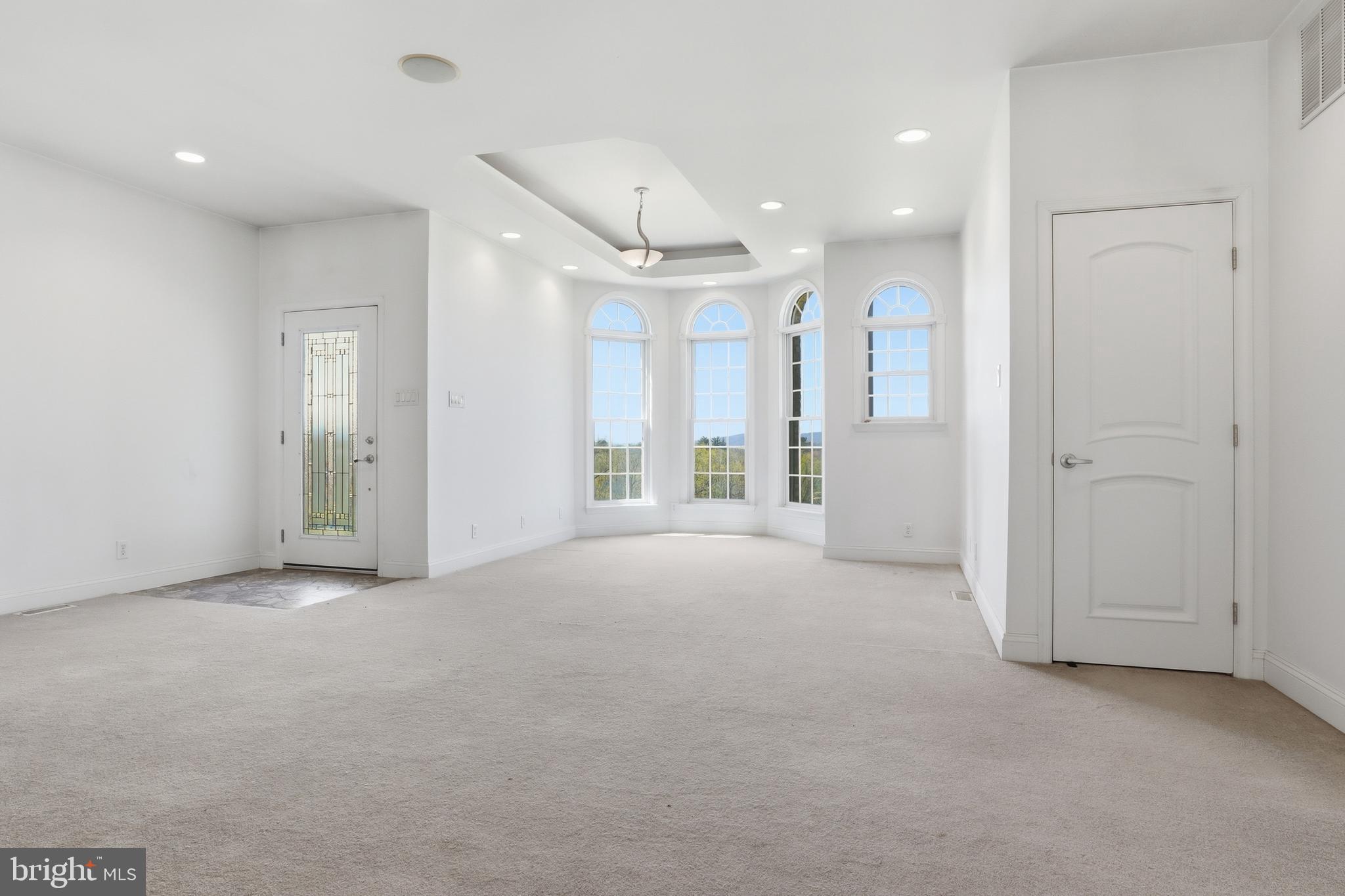 5303 Stambaugh Road Spring Grove, PA 17362 - Photo 7 of 63