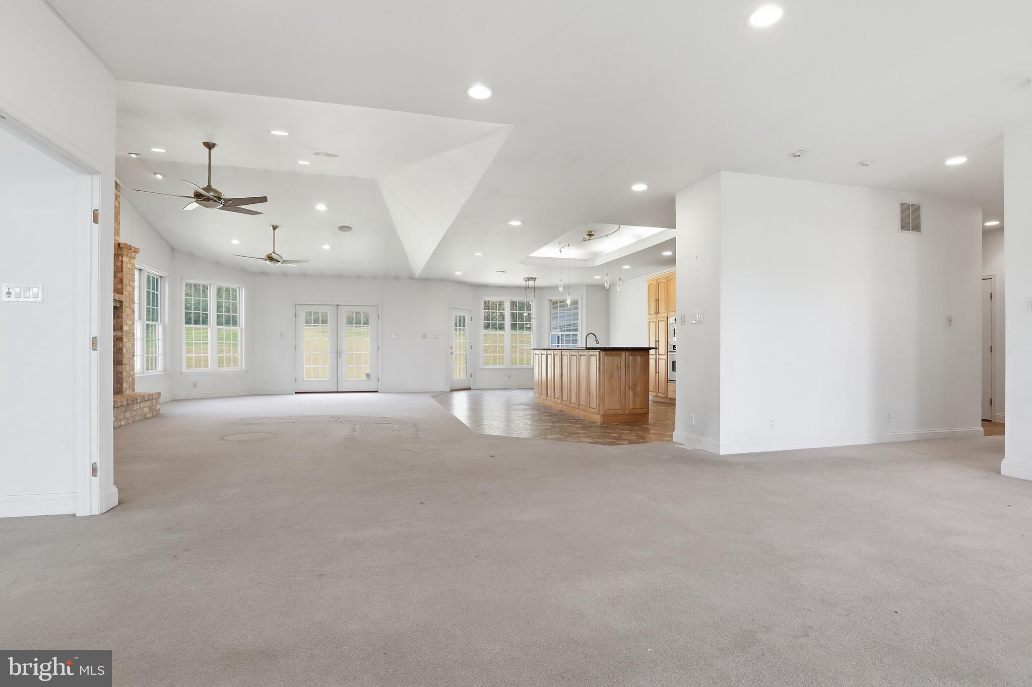 5303 Stambaugh Road Spring Grove, PA 17362 - Photo 8 of 63