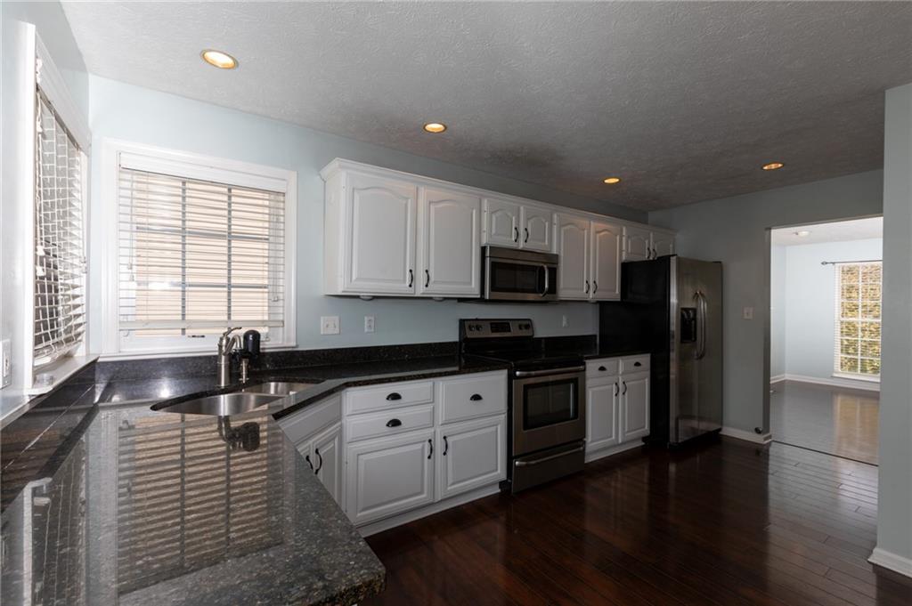 81306 Lost Valley Drive Mars, PA 16046 - Photo 4 of 17