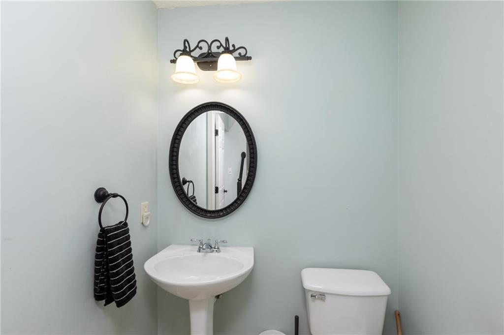 81306 Lost Valley Drive Mars, PA 16046 - Photo 9 of 17