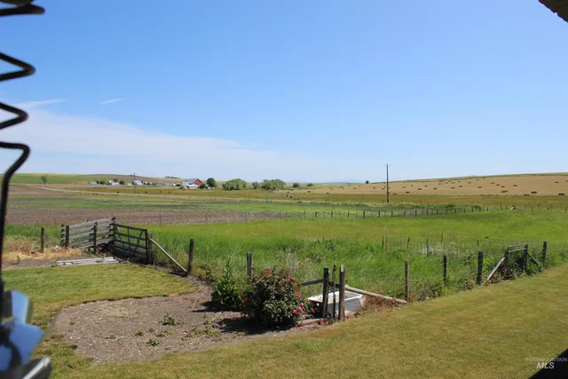 $399,000 | 1034 Greencreek Road, Greencreek, ID 83533