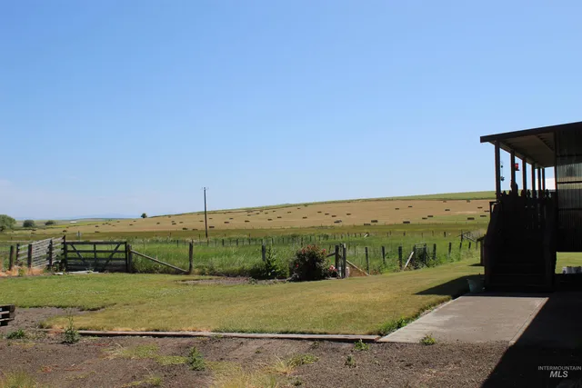 $399,000 | 1034 Greencreek Road, Greencreek, ID 83533