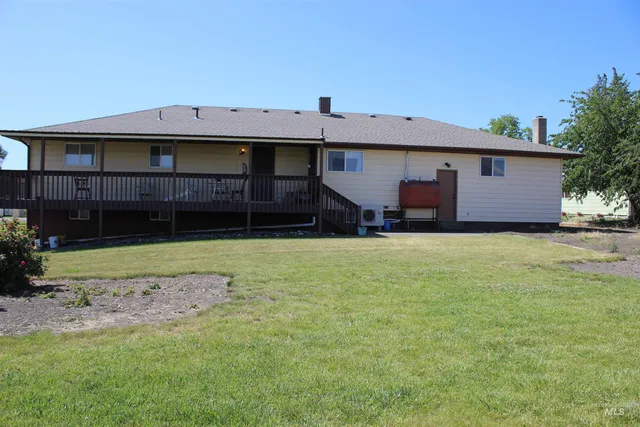 $399,000 | 1034 Greencreek Road, Greencreek, ID 83533