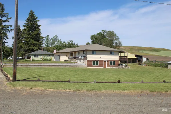 $399,000 | 1034 Greencreek Road, Greencreek, ID 83533