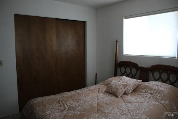 $399,000 | 1034 Greencreek Road, Greencreek, ID 83533