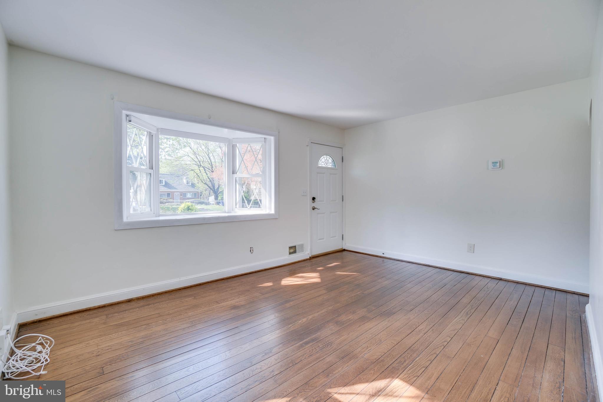 3201 Plyers Mill Road Kensington, MD 20895 - Photo 4 of 40 Gallery Image 4