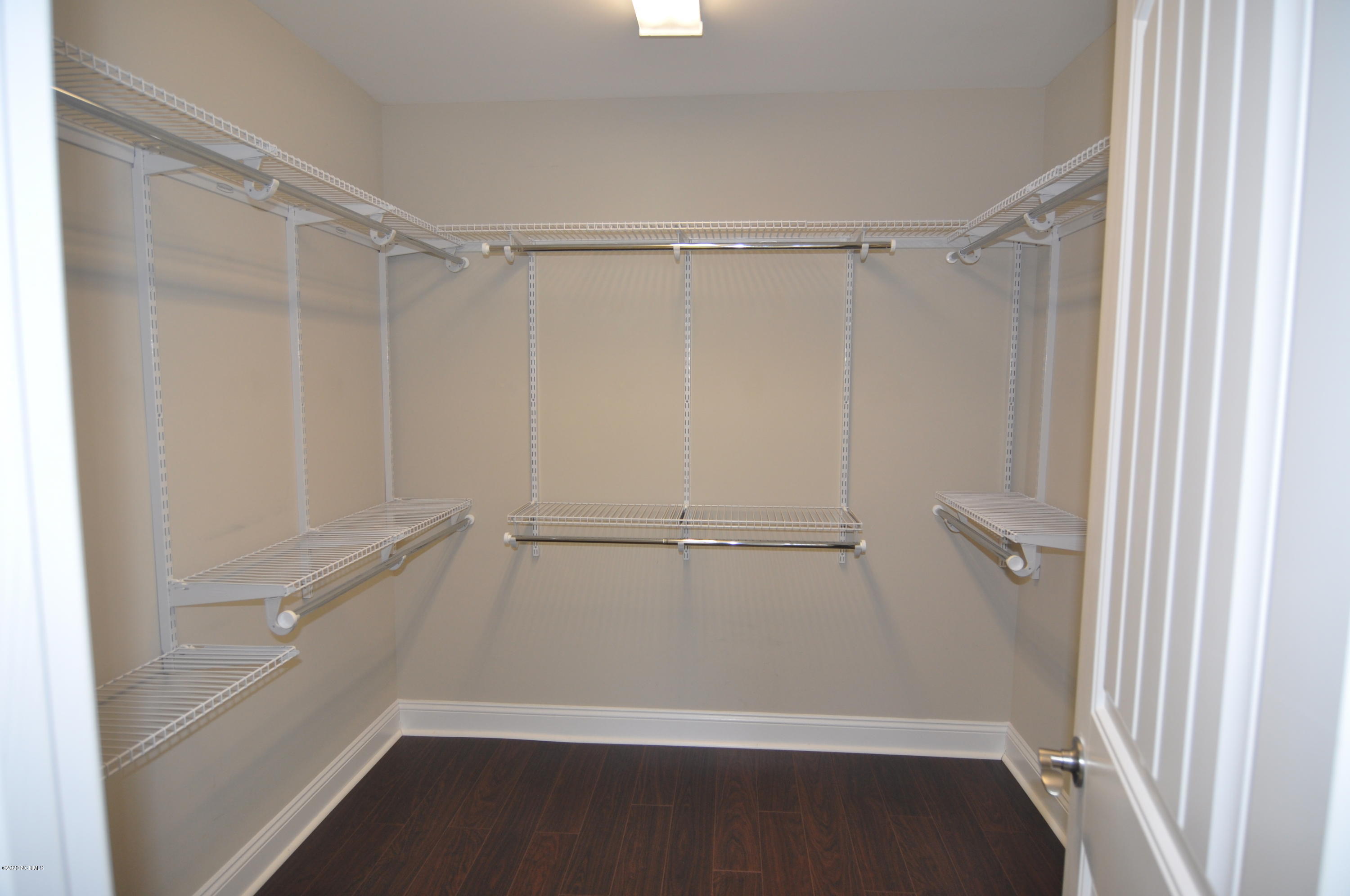 6025 Tarin Road Wilmington, NC 28409 - Photo 19 of 32 Master Closet