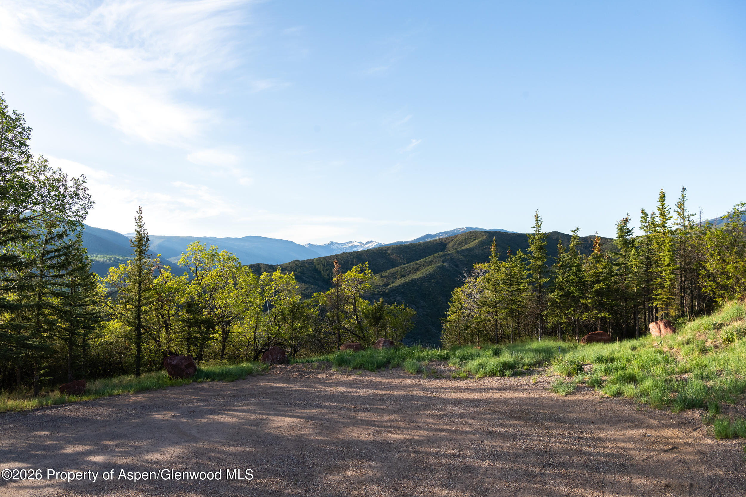 148 Tabula Rasa Lane Aspen, CO 81611 - Photo 3 of 11 Entrance View