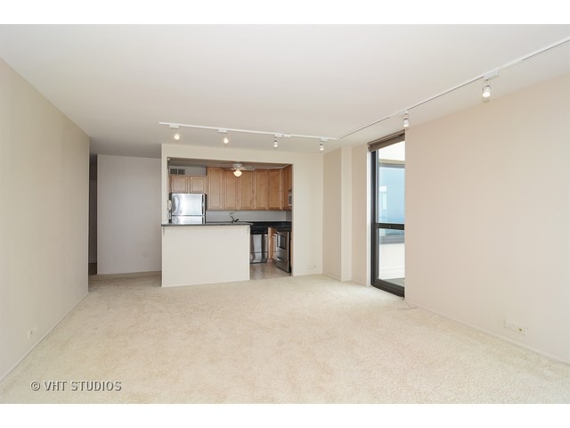 1850 North Clark Street, Unit 2801 Chicago, IL 60614 - Photo 3 of 10 a view of a kitchen with a sink