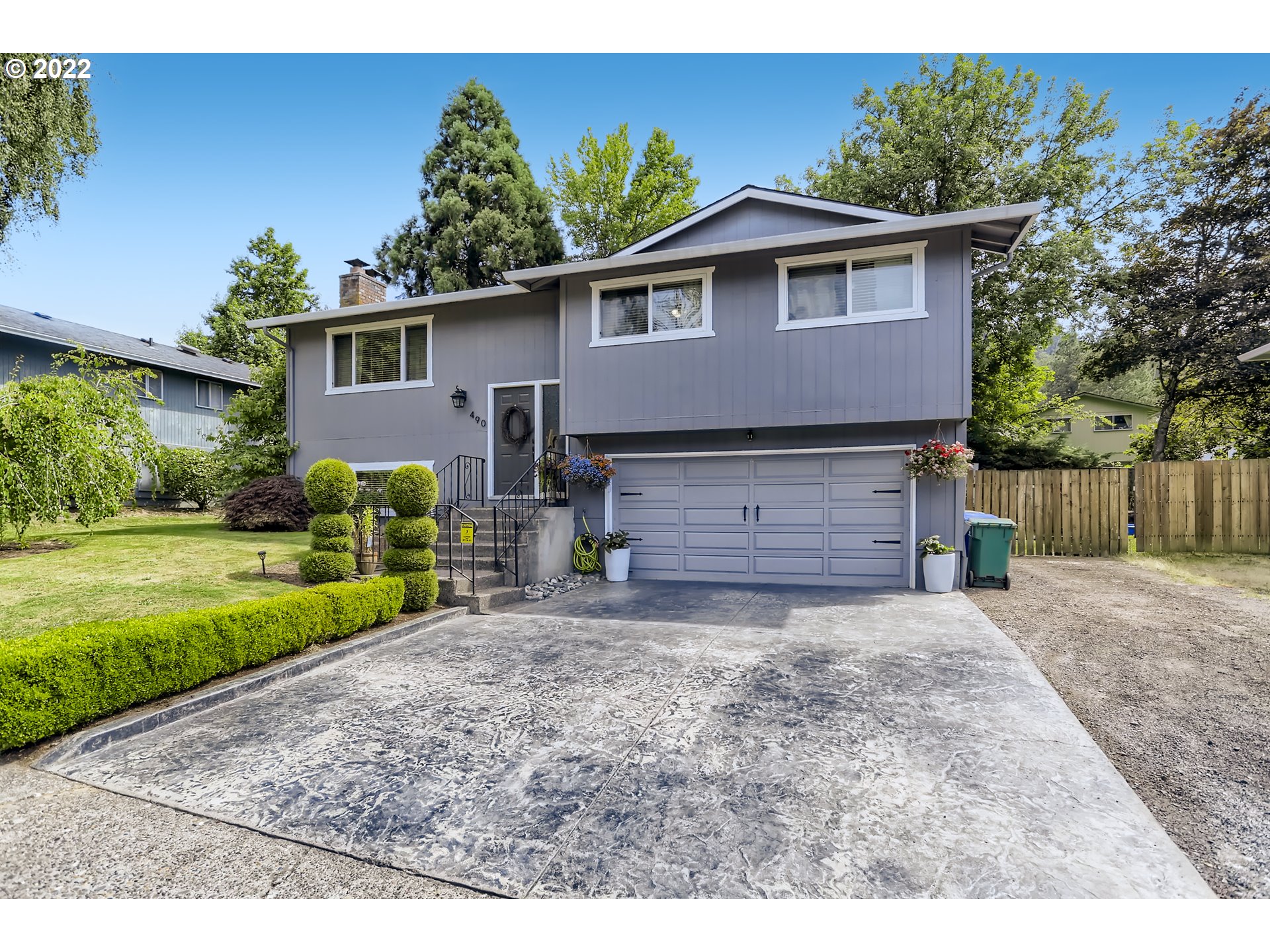 490 Southwest 4th Street Gresham, OR 97080 - Photo 2 of 30 a front view of house with yard and green space