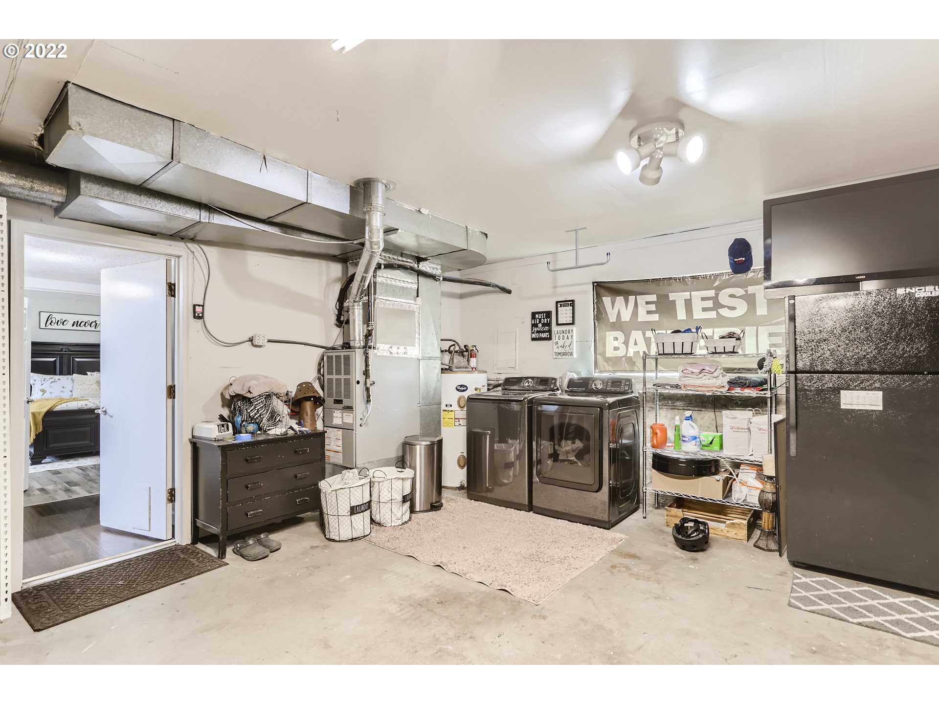 490 Southwest 4th Street Gresham, OR 97080 - Photo 24 of 30 a living room with lots of furniture and appliances