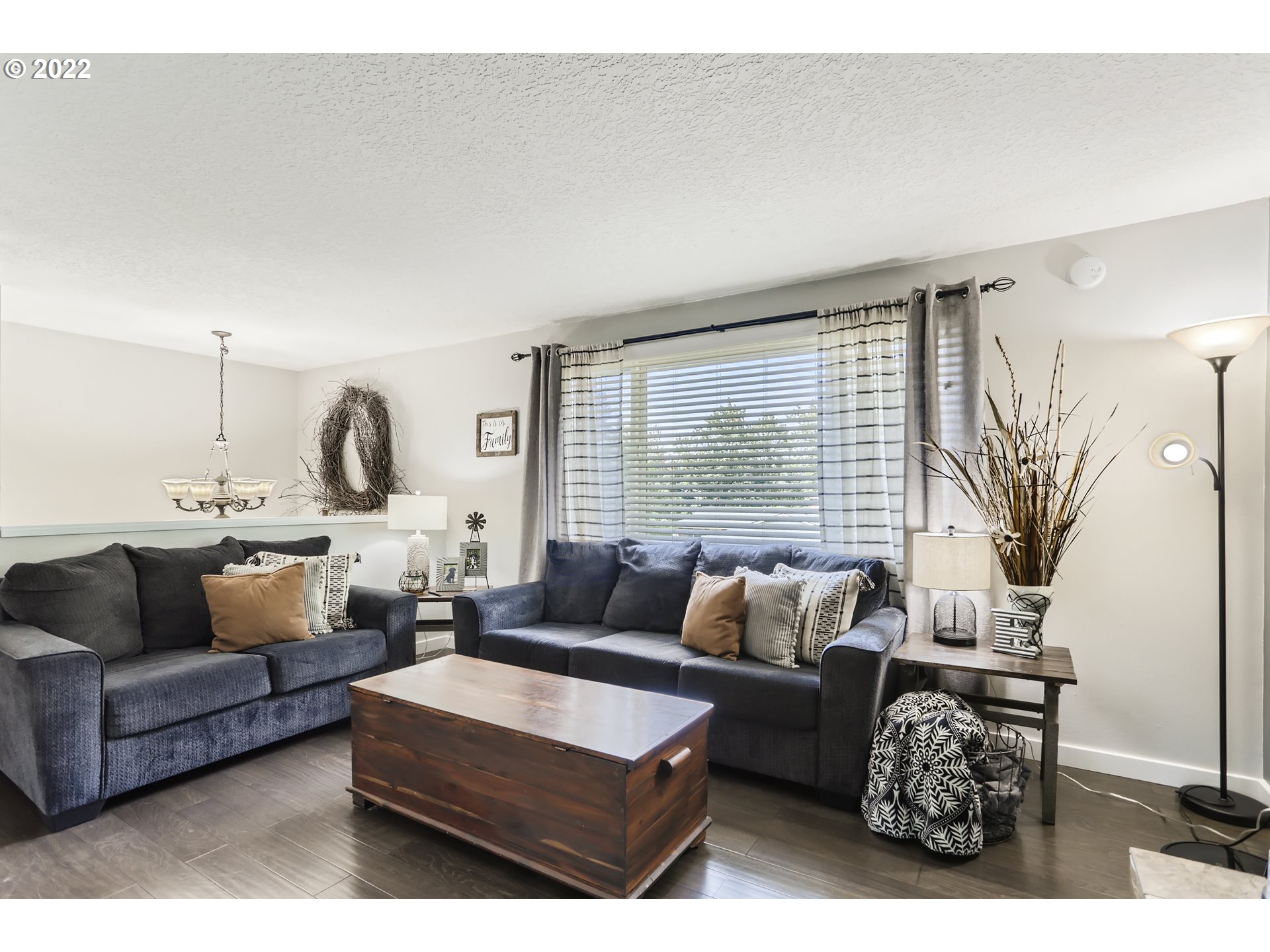 490 Southwest 4th Street Gresham, OR 97080 - Photo 7 of 30 a living room with furniture and a large window