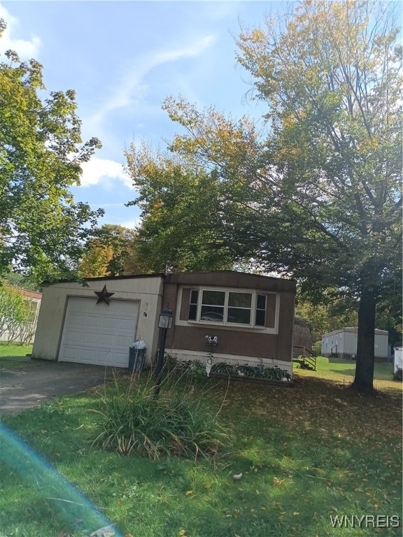 97 Bush Garden Street Alden, NY 14004 - Photo 10 of 29