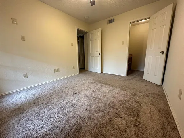 $1,150 | 3210 South Fielder Road, Arlington, TX 76015