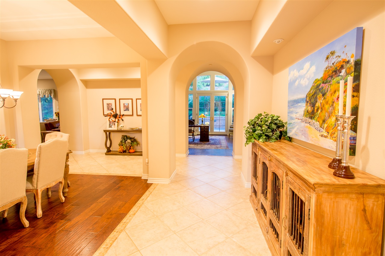 1735 Dylan Way Encinitas, CA 92024 - Photo 12 of 25