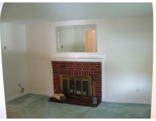 65 Sheffield Road Waltham, MA 02451 - Photo 8 of 13