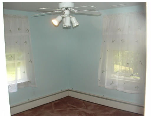 65 Sheffield Road Waltham, MA 02451 - Photo 10 of 13