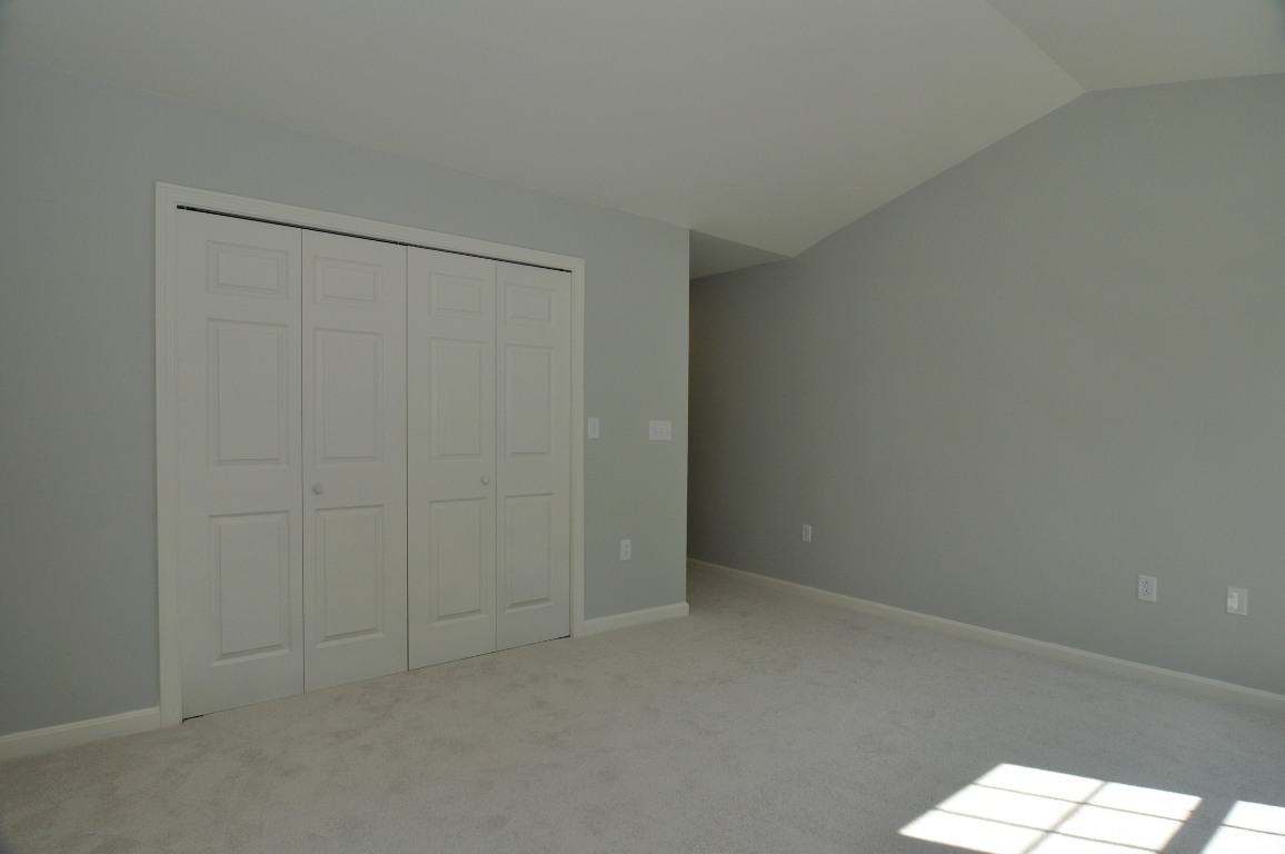 3230 West Shore Road Warwick, RI 02886 - Photo 15 of 29